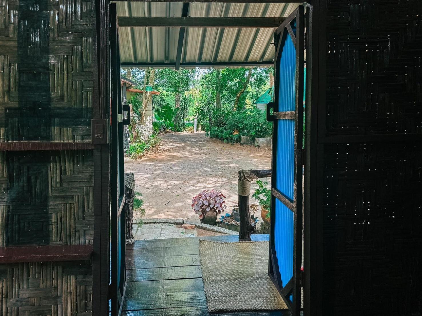 Baan Suanthip Homestay - Aoluek Natural Retreat Ao Luk エクステリア 写真